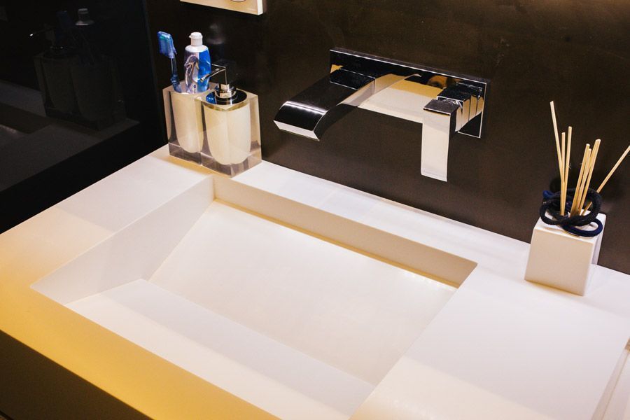 Solid surfaces para baños